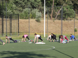 aulas de yoga no campus